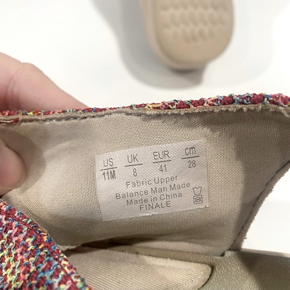 Bzees slip~on slingback sandals.  Size 11M - Picture 5 of 8